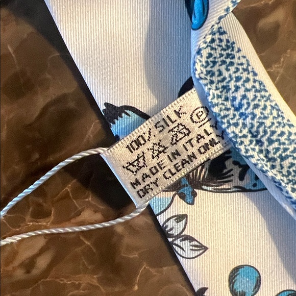 Dior Blue and White Butterfly Twilly GWP - Picture 3 of 5